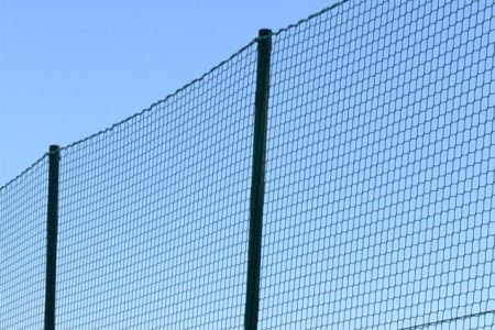 Polypropylene mesh fencing