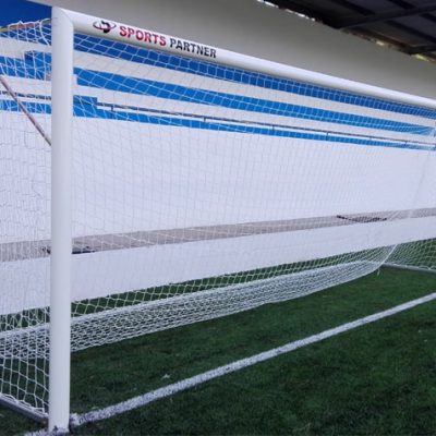 Portería de fútbol infantil «Competición» de aluminio lacado con perfil redondo de 120 mm